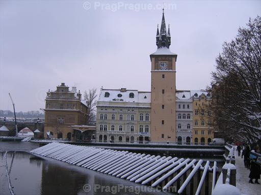 Novotneho Lavka and Smetana Museum in Winter